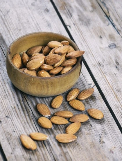 Amêndoa Inteira Com Pele - Miolo